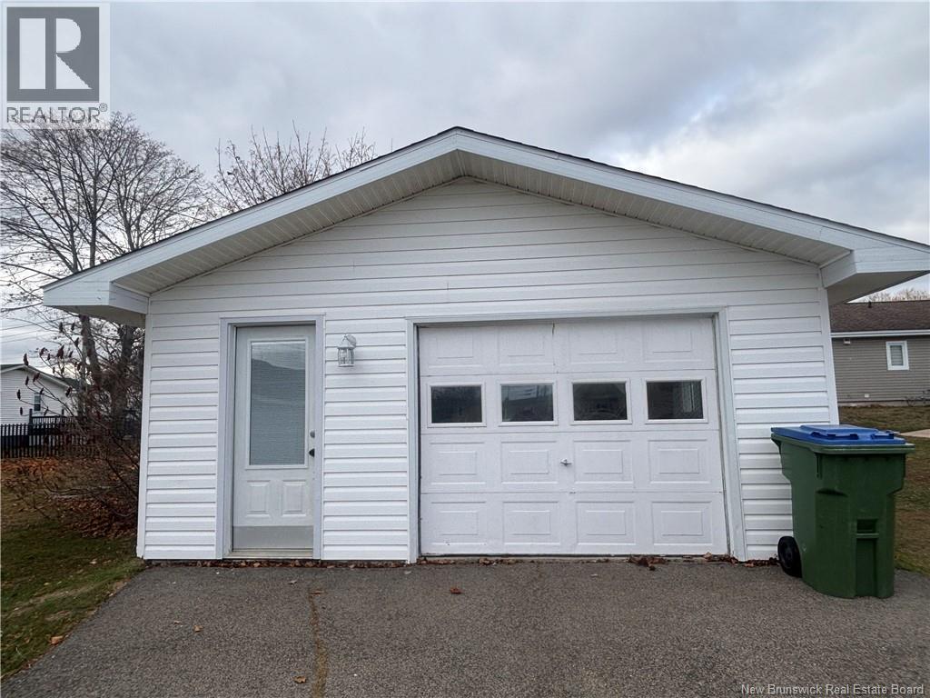 22 Promenade Florient, Petit-Rocher, New Brunswick  E8J 1S3 - Photo 7 - NB130166