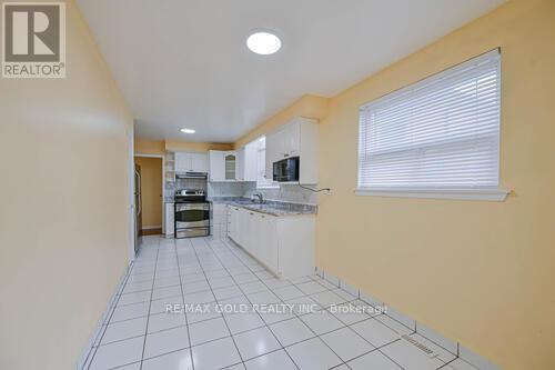 3274 Clara Drive, Mississauga, Ontario  L4T 2C7 - Photo 12 - W12528938