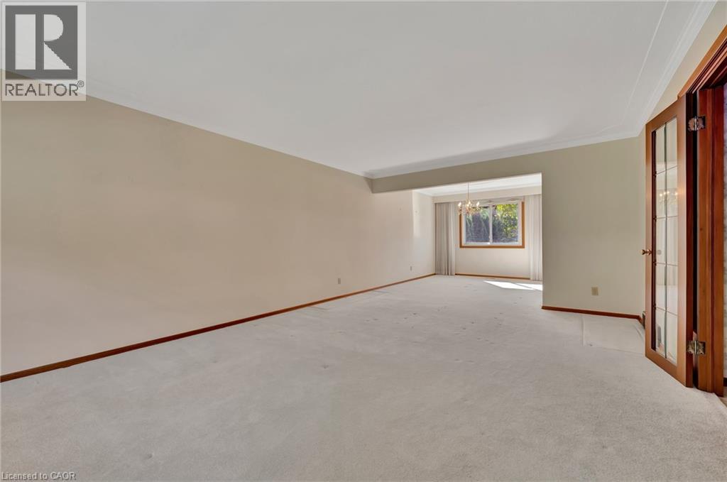 73 Champlain Crescent, Kitchener, Ontario  N2B 2Y7 - Photo 7 - 40775760