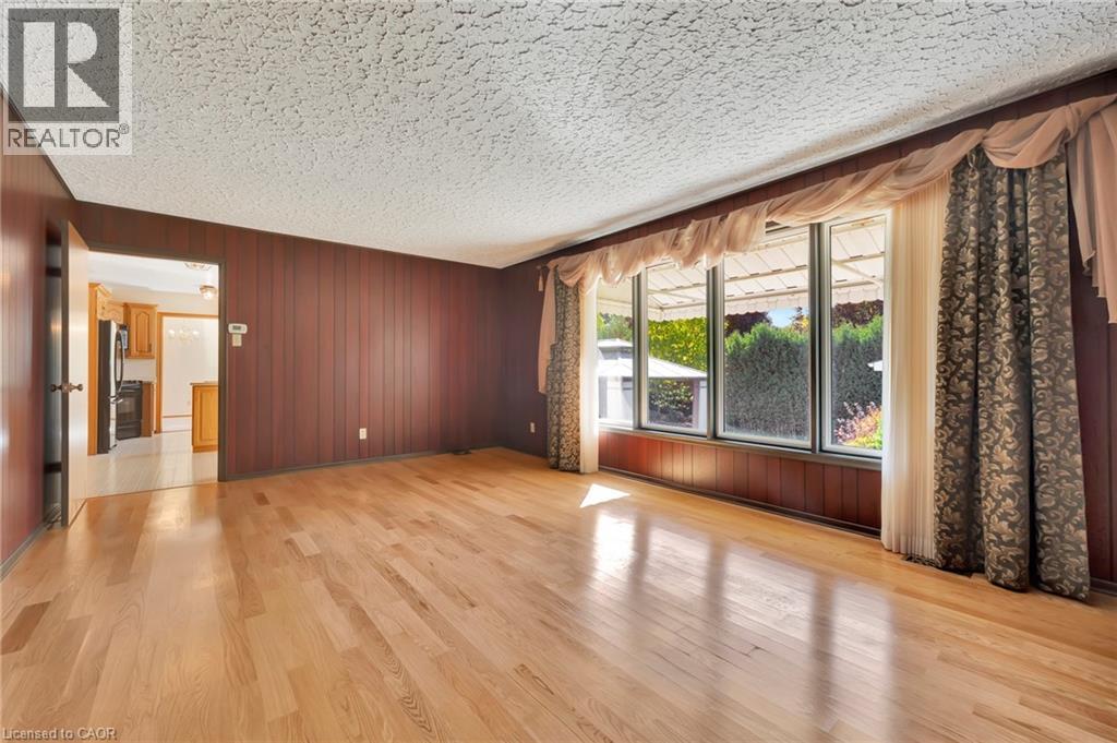 73 Champlain Crescent, Kitchener, Ontario  N2B 2Y7 - Photo 18 - 40775760