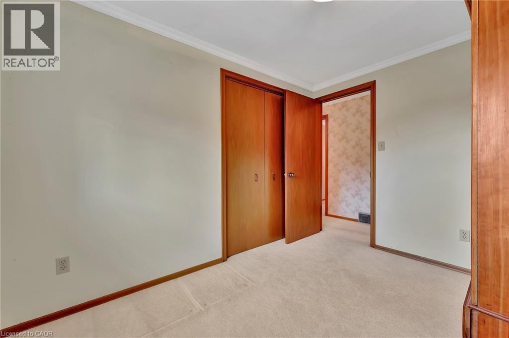 73 Champlain Crescent, Kitchener, Ontario  N2B 2Y7 - Photo 24 - 40775760