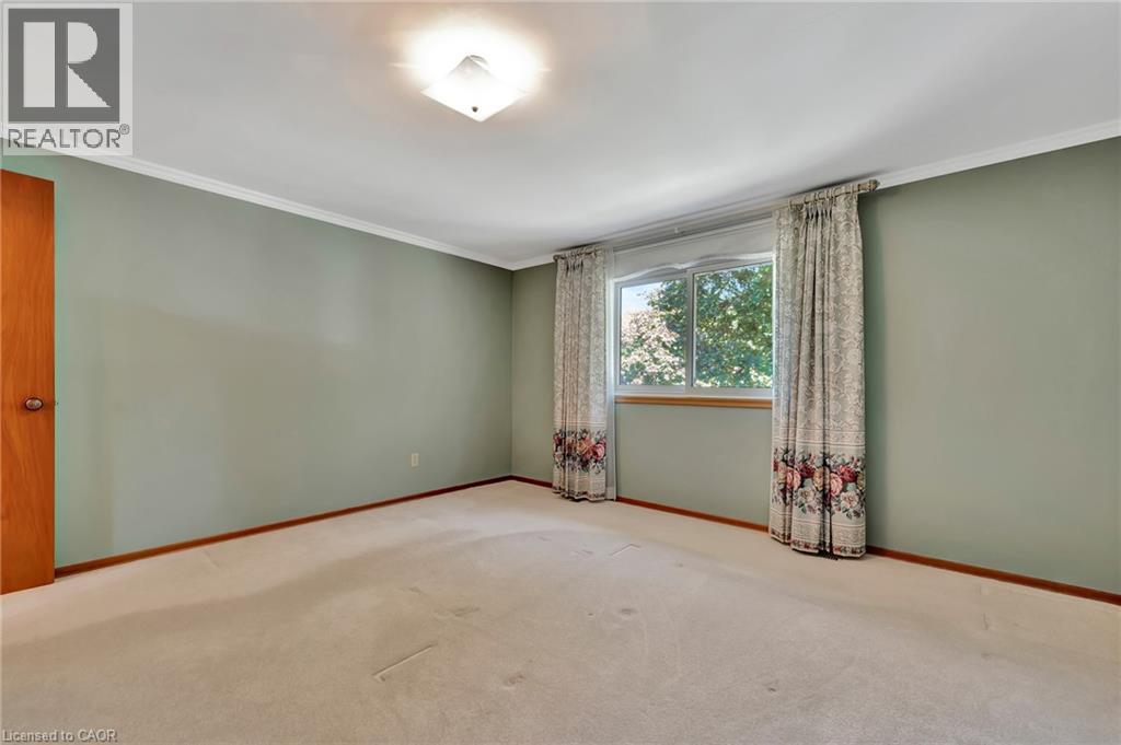 73 Champlain Crescent, Kitchener, Ontario  N2B 2Y7 - Photo 25 - 40775760