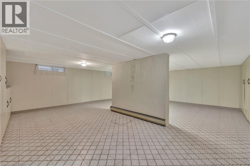 73 Champlain Crescent, Kitchener, Ontario  N2B 2Y7 - Photo 39 - 40775760