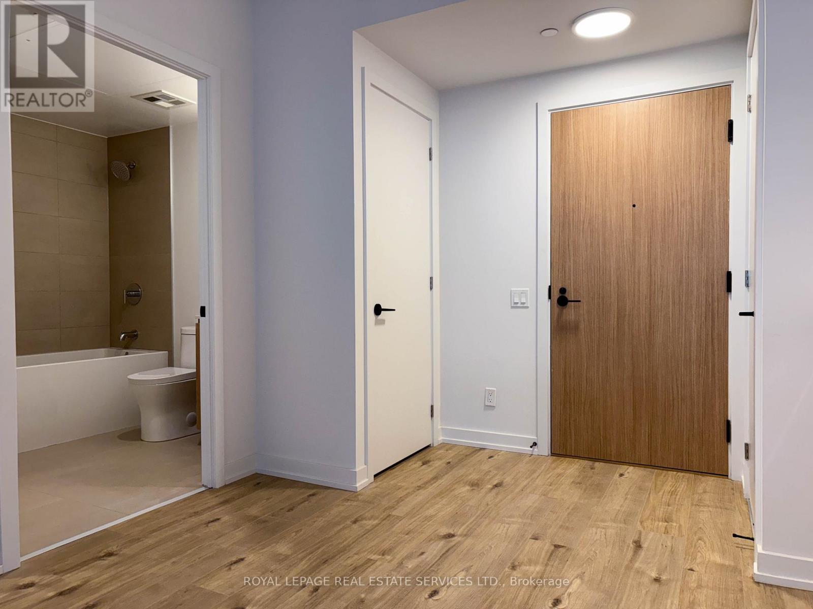 318 - 35 Parliament Street, Toronto, Ontario  M5A 0Z5 - Photo 3 - C12547936