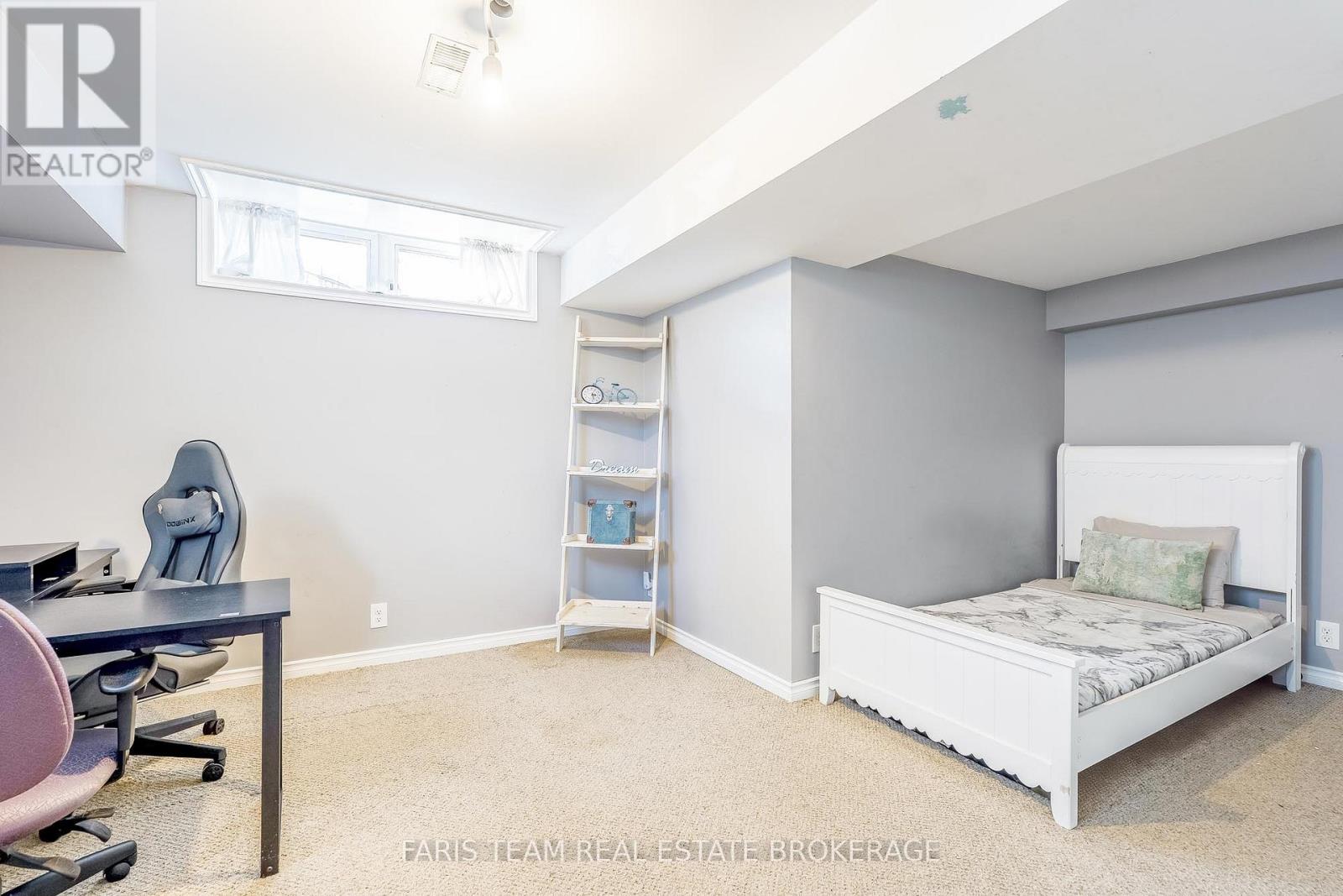 54 Stonemount Crescent, Essa, Ontario  L3W 0C5 - Photo 22 - N12547934