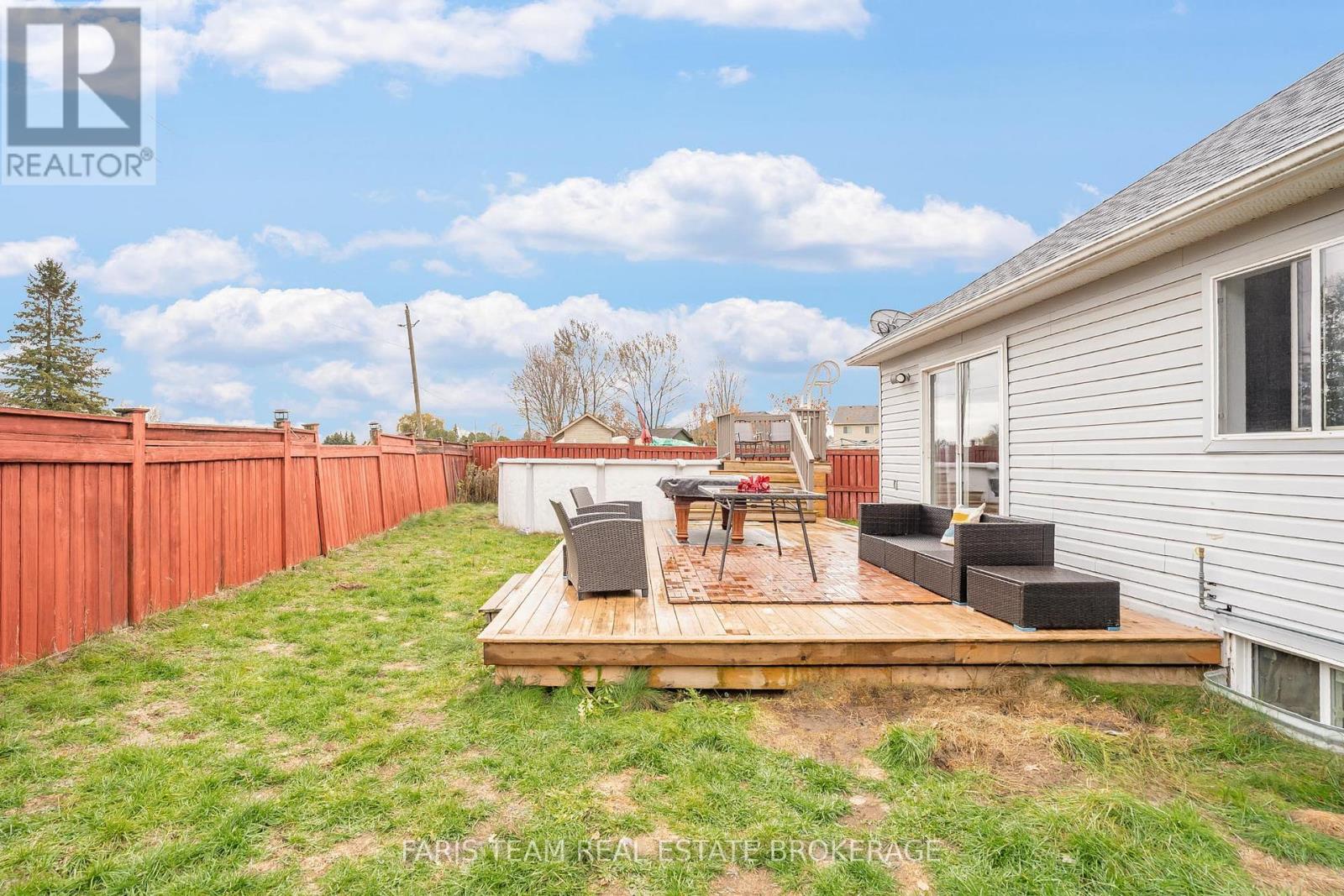 54 Stonemount Crescent, Essa, Ontario  L3W 0C5 - Photo 27 - N12547934