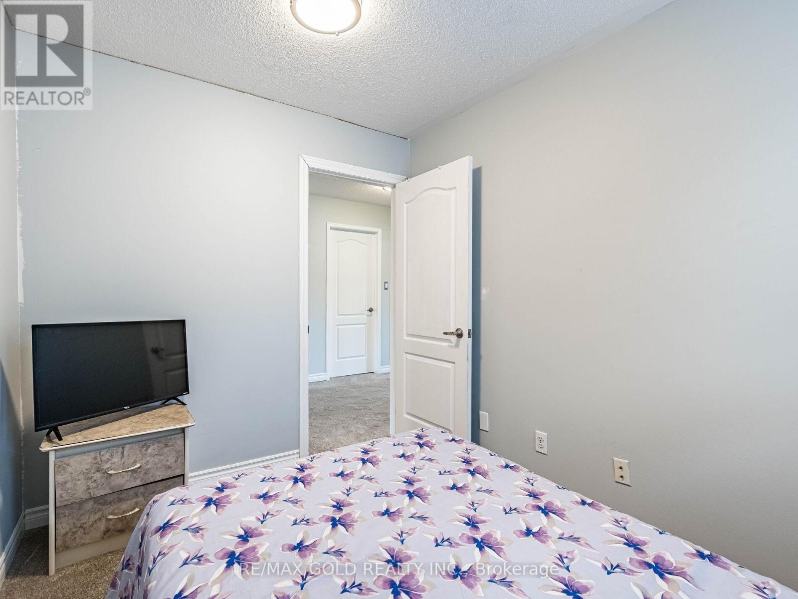 66 Hiberton Crescent, Brampton, Ontario  L7A 3C9 - Photo 27 - W12547932