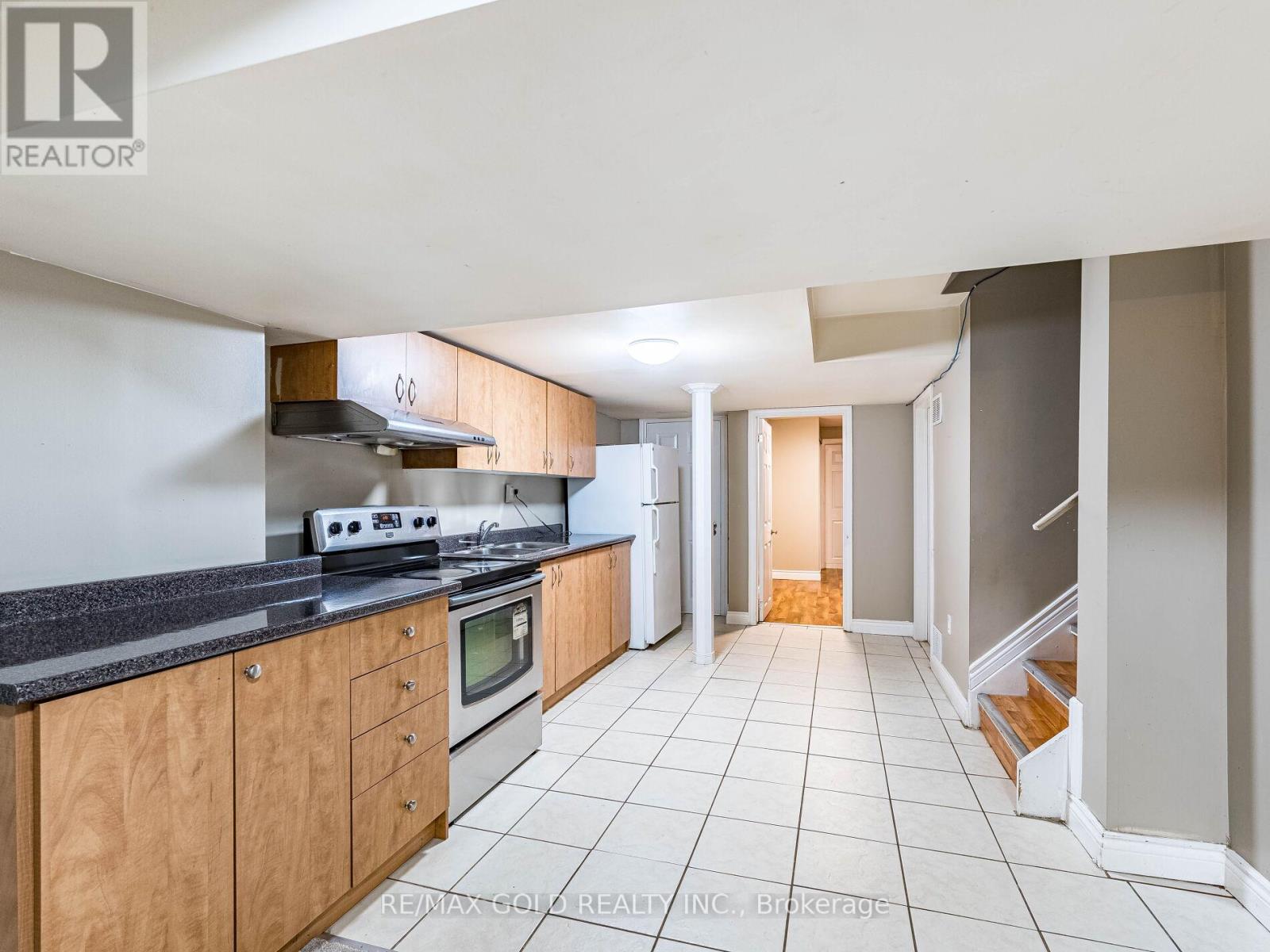 66 Hiberton Crescent, Brampton, Ontario  L7A 3C9 - Photo 30 - W12547932