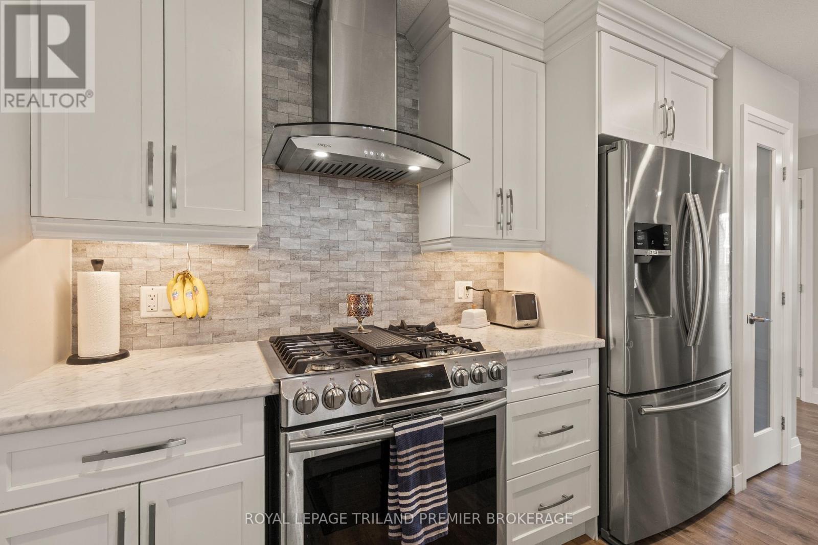 40 Reeves Road, Ingersoll, Ontario  N5C 0E2 - Photo 12 - X12547962