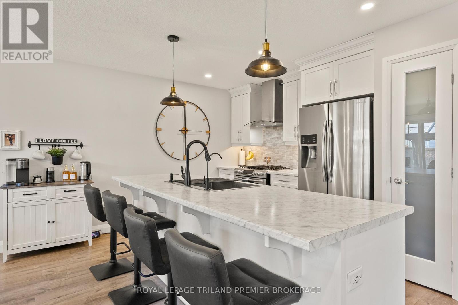 40 Reeves Road, Ingersoll, Ontario  N5C 0E2 - Photo 8 - X12547962