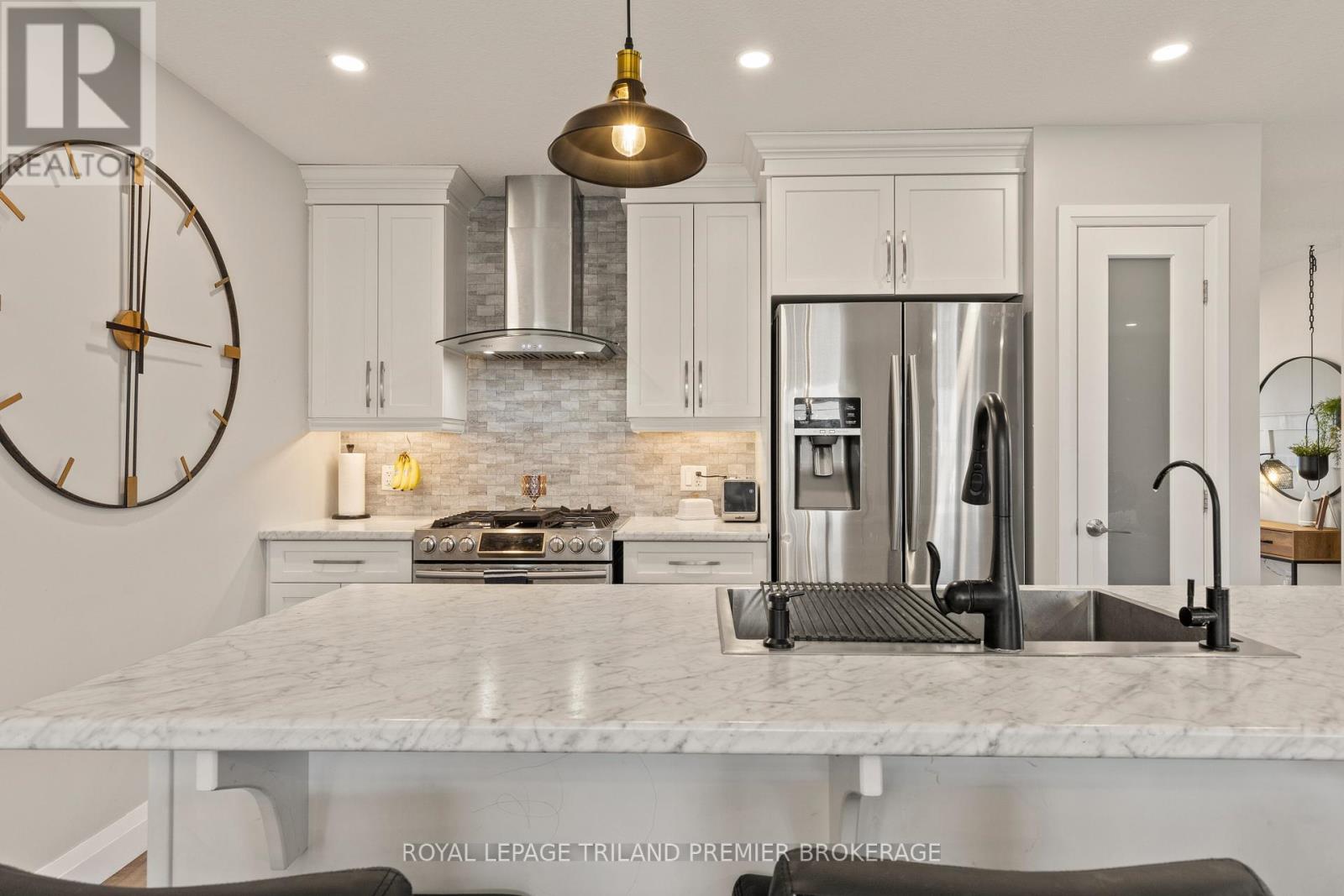 40 Reeves Road, Ingersoll, Ontario  N5C 0E2 - Photo 9 - X12547962