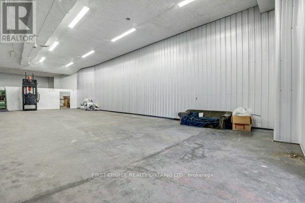 561 St Lawrence Street, North Dundas, Ontario K0C 2K0 - Photo 11 - X12547974