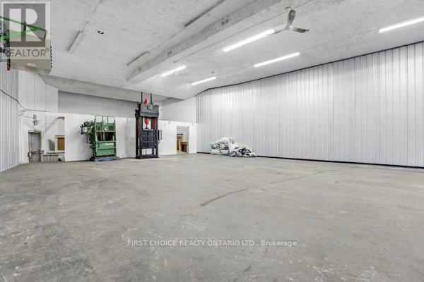 561 St Lawrence Street, North Dundas, Ontario K0C 2K0 - Photo 15 - X12547974