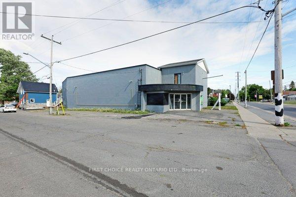 561 St Lawrence Street, North Dundas, Ontario K0C 2K0 - Photo 3 - X12547974