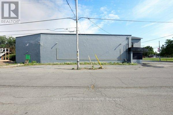 561 St Lawrence Street, North Dundas, Ontario K0C 2K0 - Photo 4 - X12547974