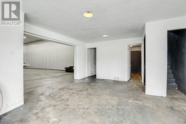 561 St Lawrence Street, North Dundas, Ontario K0C 2K0 - Photo 8 - X12547974