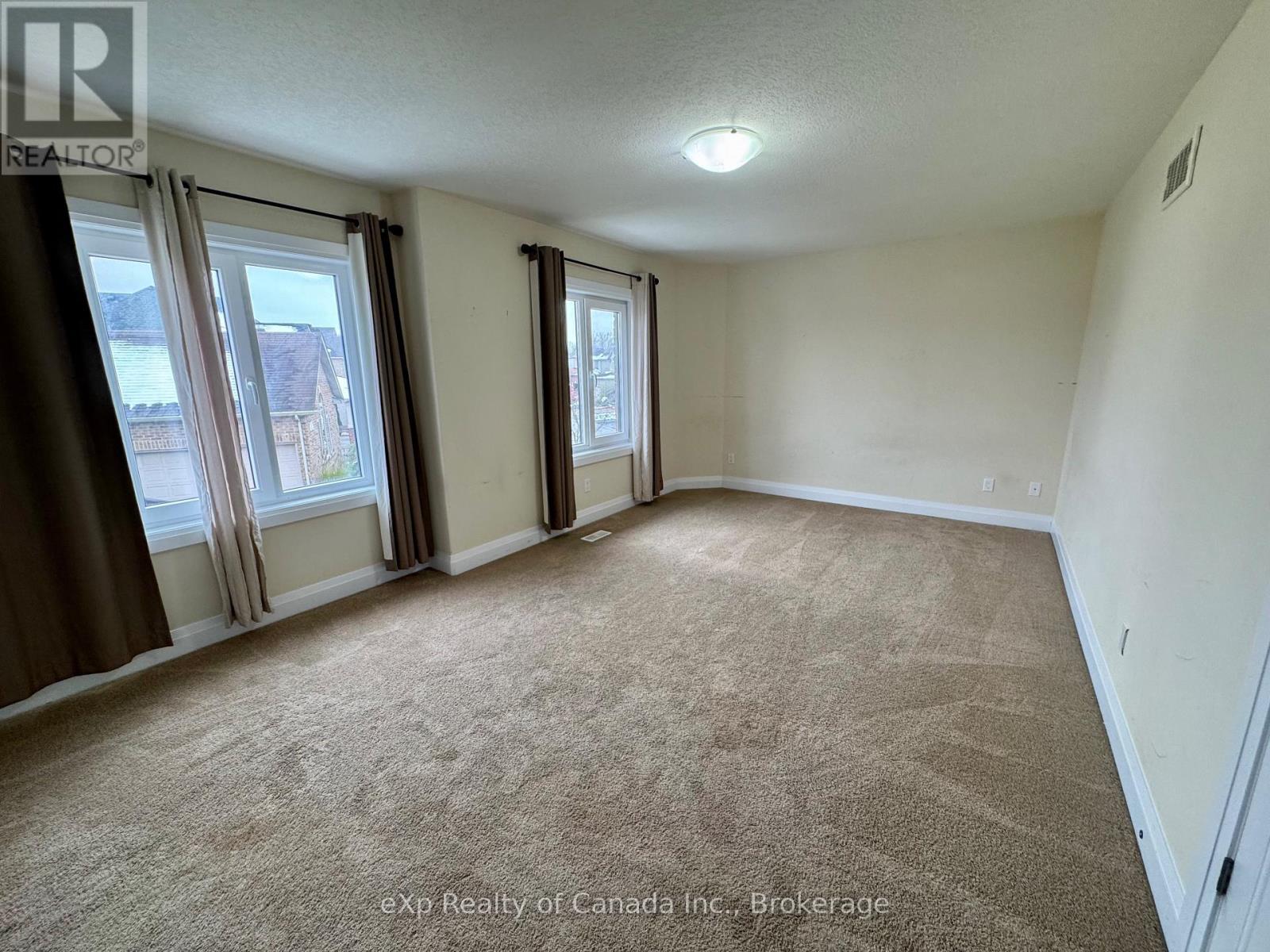 234 Munnoch Boulevard, Woodstock, Ontario N4T 0A7 - Photo 8 - X12547972