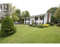 15 Appleby Lane, Cornwall, Ca