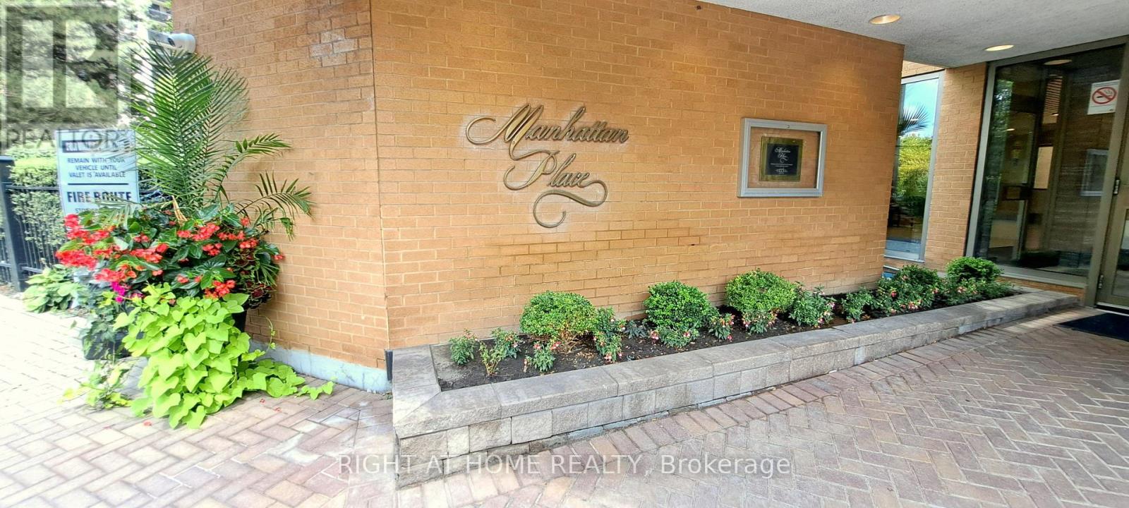 1607 - 131 Beecroft Road, Toronto, Ontario  M2N 6G9 - Photo 4 - C12547950