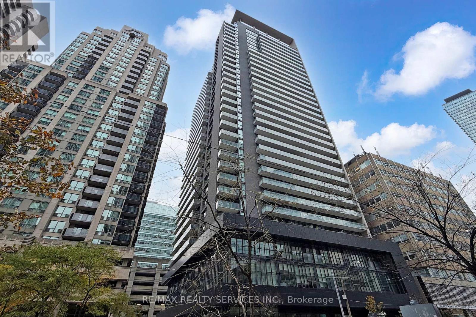 1009 - 770 Bay Street, Toronto, Ontario  M5G 0A6 - Photo 42 - C12547958