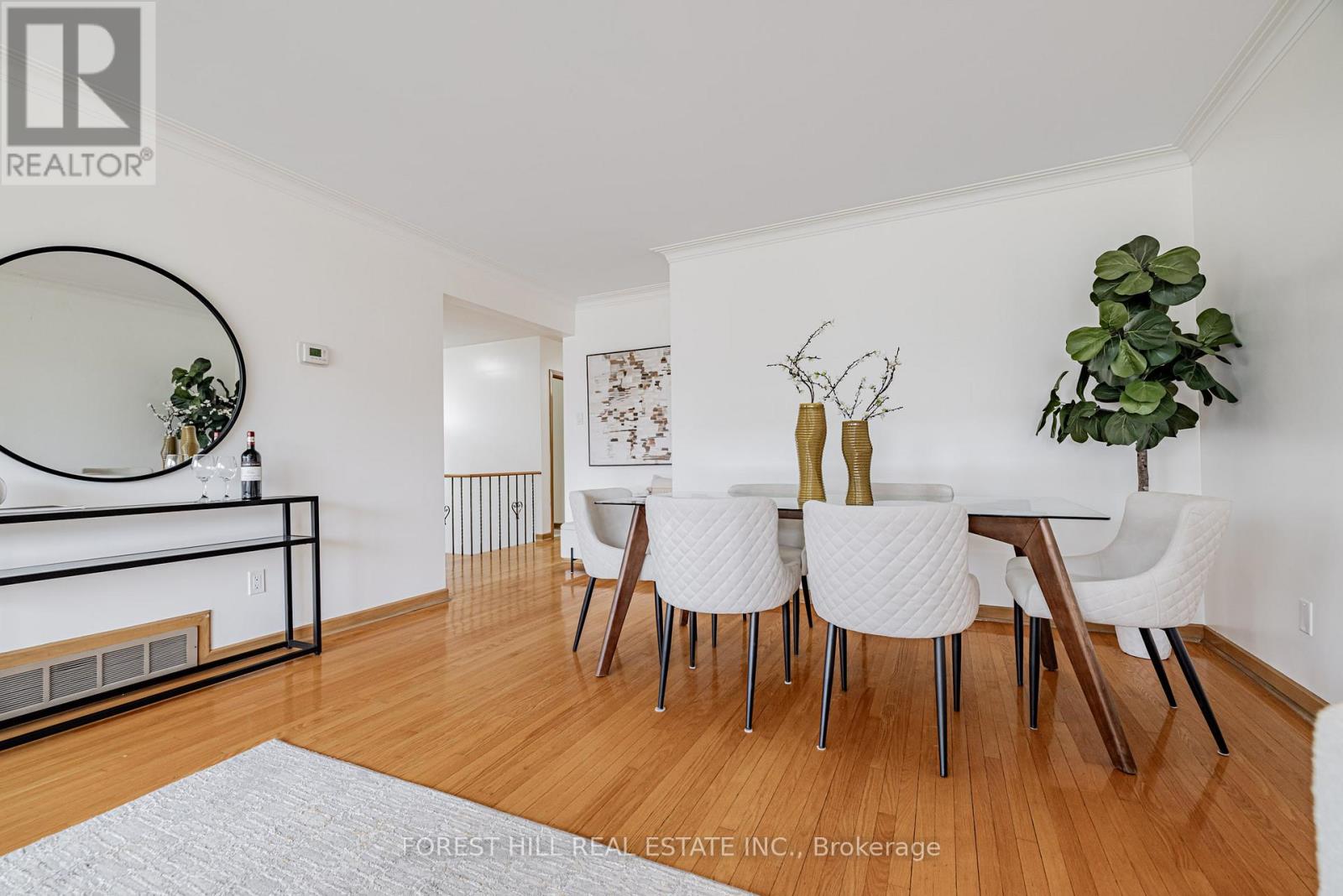 105 Crestwood Road, Vaughan, Ontario L4J 1A7 - Photo 11 - N12545452