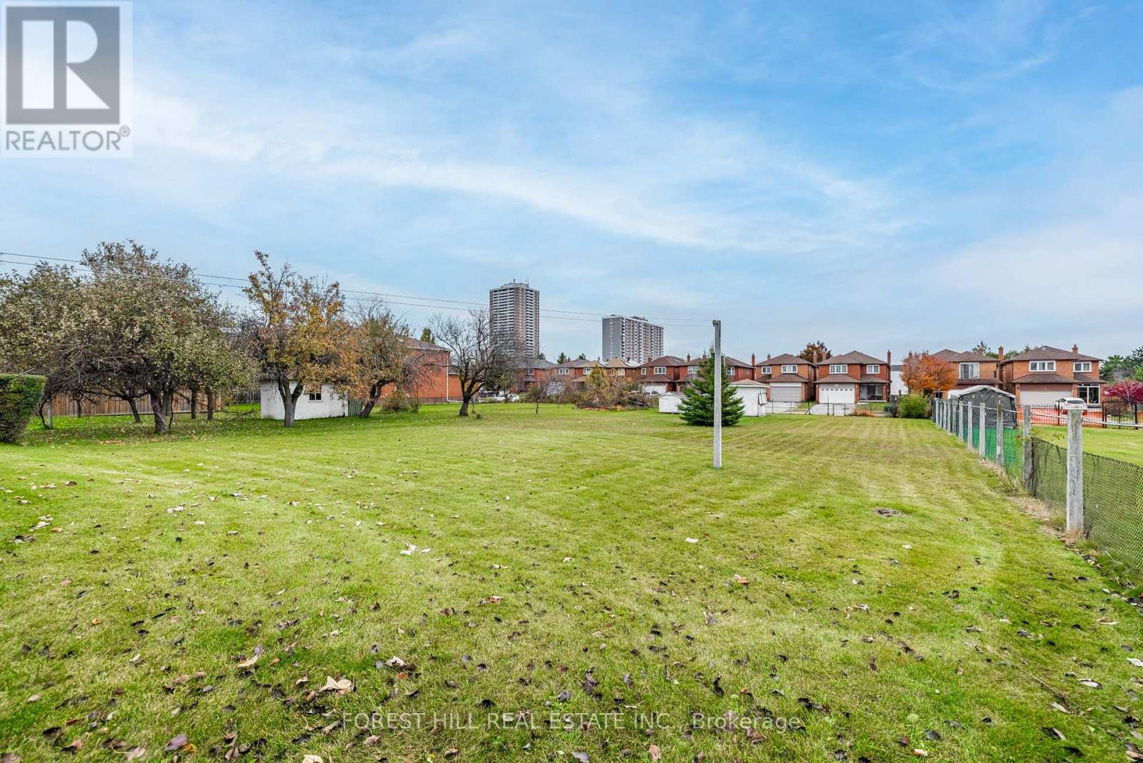 105 Crestwood Road, Vaughan, Ontario L4J 1A7 - Photo 16 - N12545452