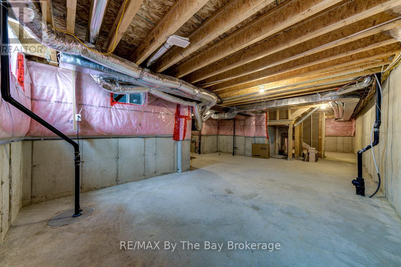 194 Rosanne Circle, Wasaga Beach, Ontario  L9Z 0N3 - Photo 43 - S12548002