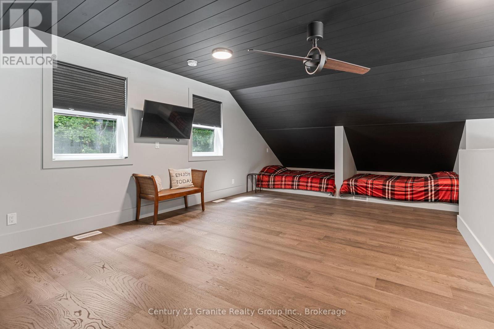 1100 Angel Road, Dysart Et Al, Ontario K0M 1S0 - Photo 29 - X12548014