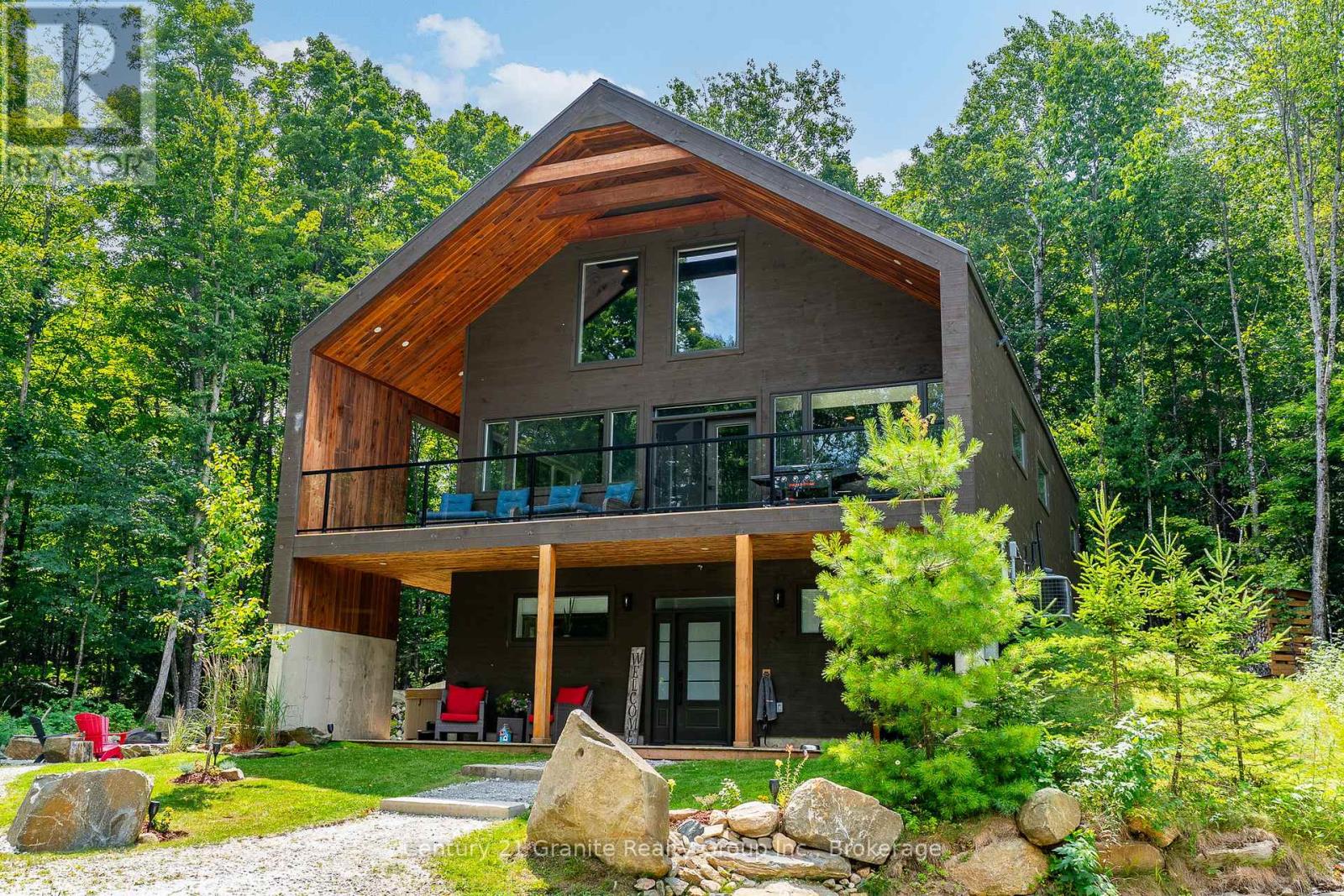 1100 Angel Road, Dysart Et Al, Ontario K0M 1S0 - Photo 3 - X12548014