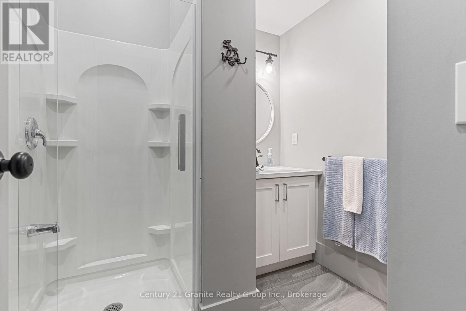 1100 Angel Road, Dysart Et Al, Ontario K0M 1S0 - Photo 31 - X12548014