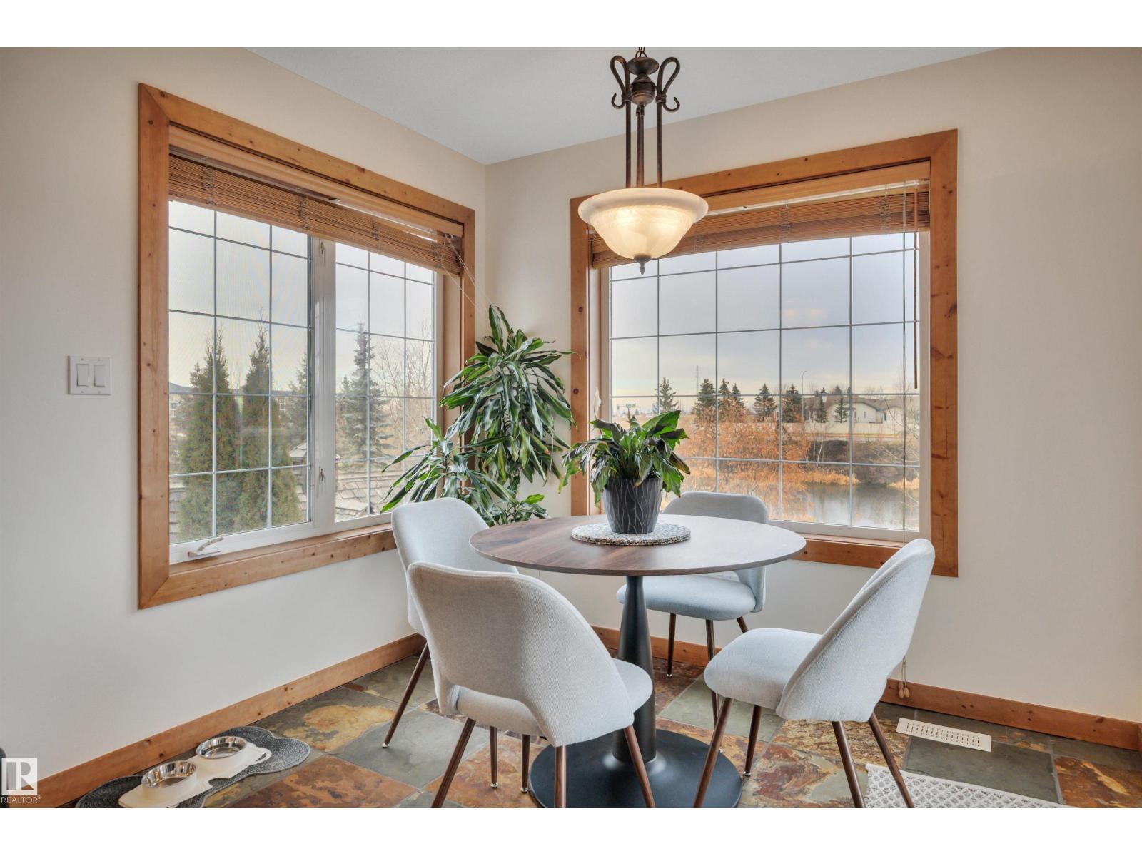 350 Galbraith Cl Nw, Edmonton, Alberta  T5T 6K2 - Photo 11 - E4465859