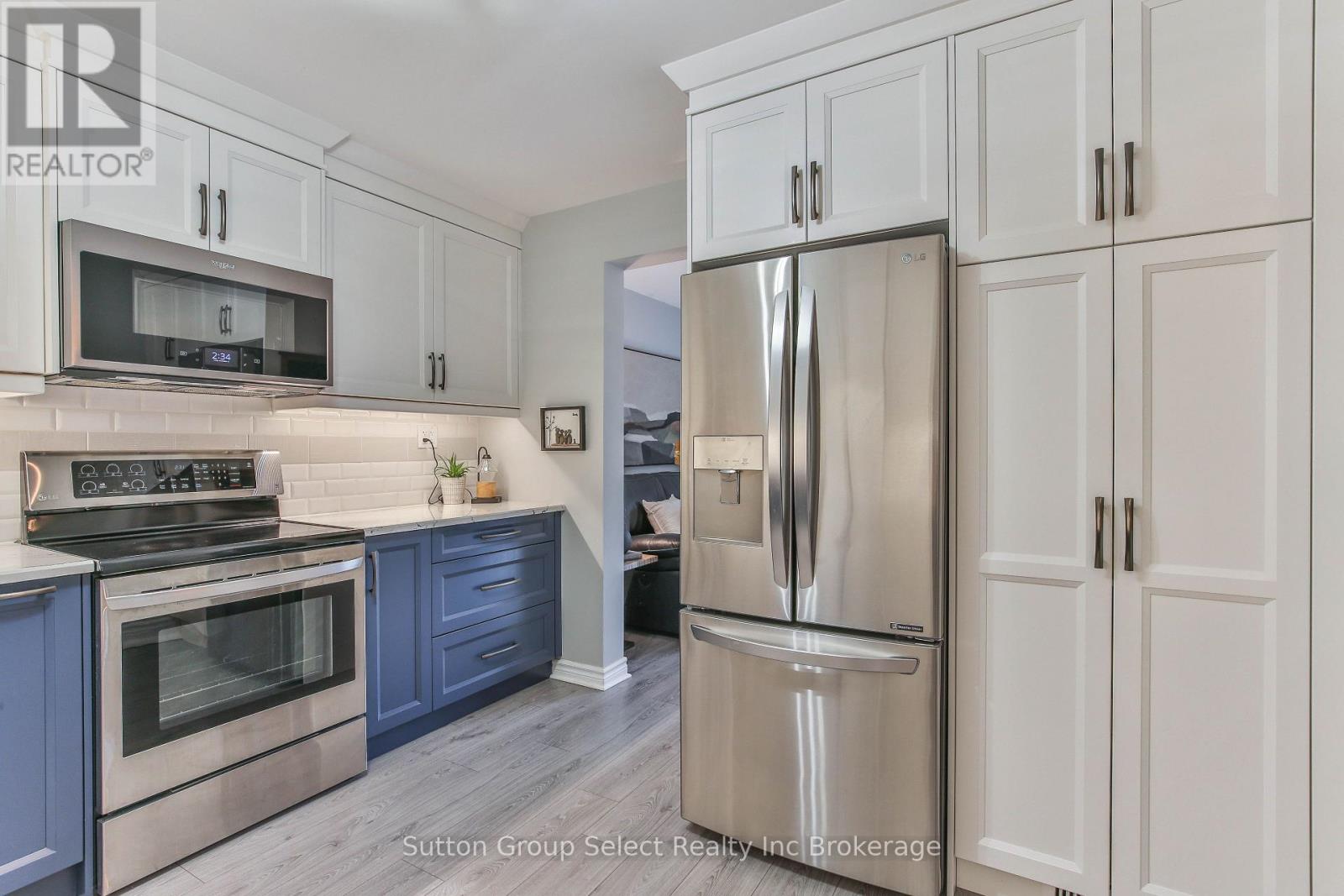 11 Mohican Drive, Woodstock, Ontario N4T 1H4 - Photo 16 - X12548008