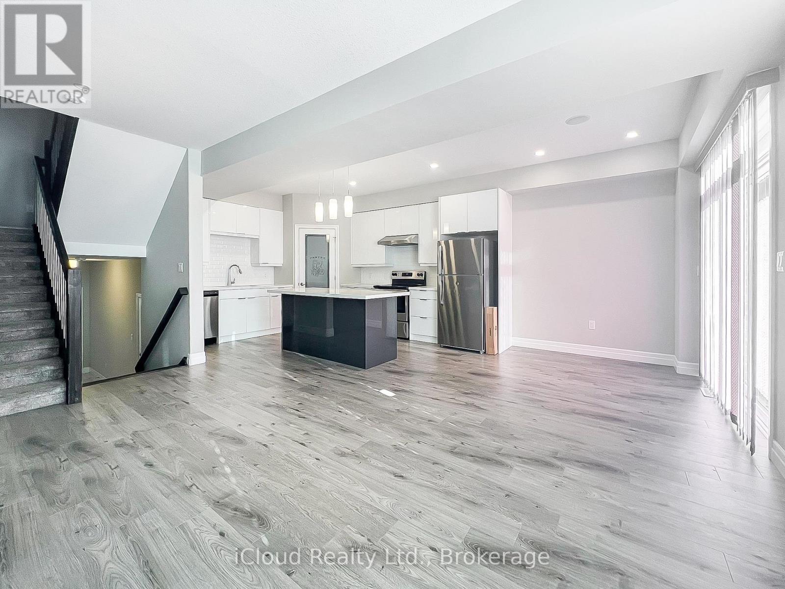 44 - 811 Sarnia Road, London North, Ontario L6H 0K3 - Photo 10 - X12480657