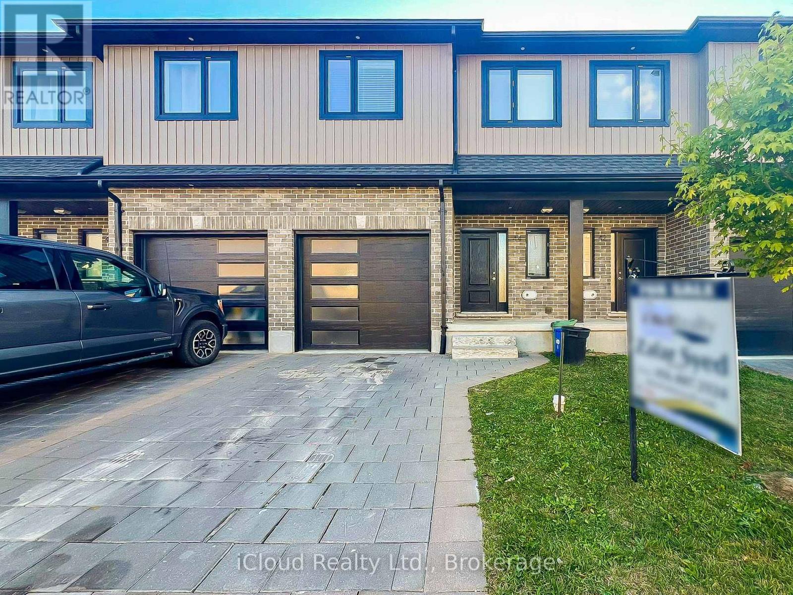 44 - 811 SARNIA ROAD, London North, Ontario