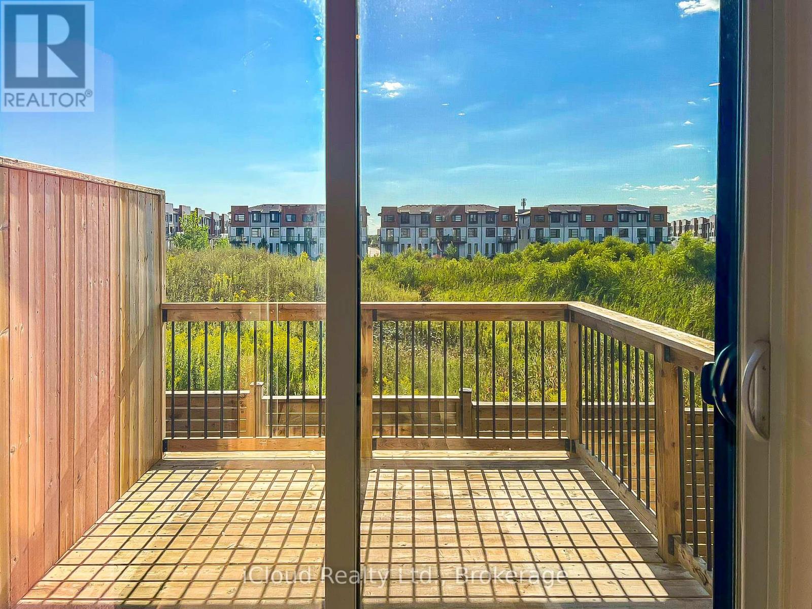 44 - 811 Sarnia Road, London North, Ontario L6H 0K3 - Photo 20 - X12480657