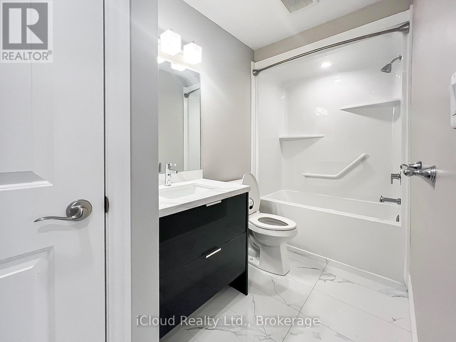 44 - 811 Sarnia Road, London North, Ontario L6H 0K3 - Photo 35 - X12480657