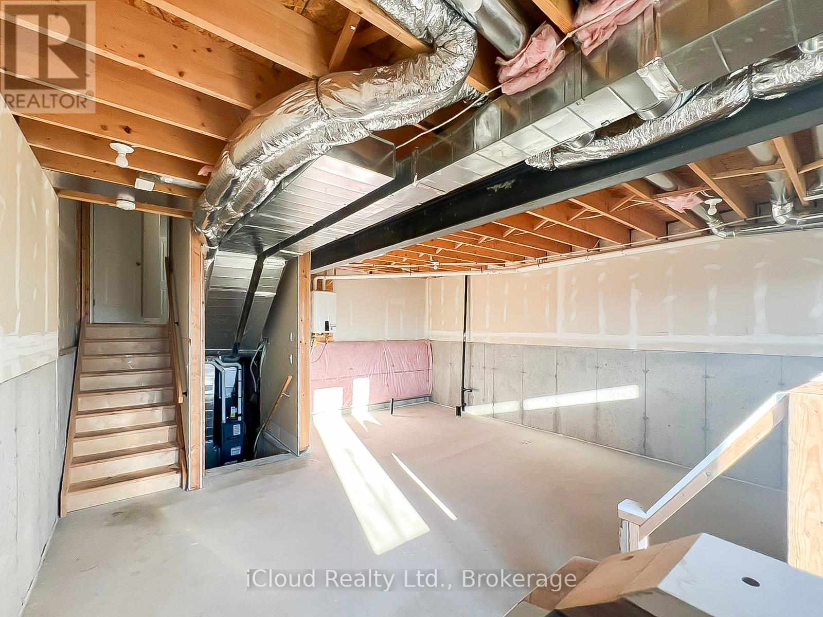 44 - 811 Sarnia Road, London North, Ontario L6H 0K3 - Photo 37 - X12480657