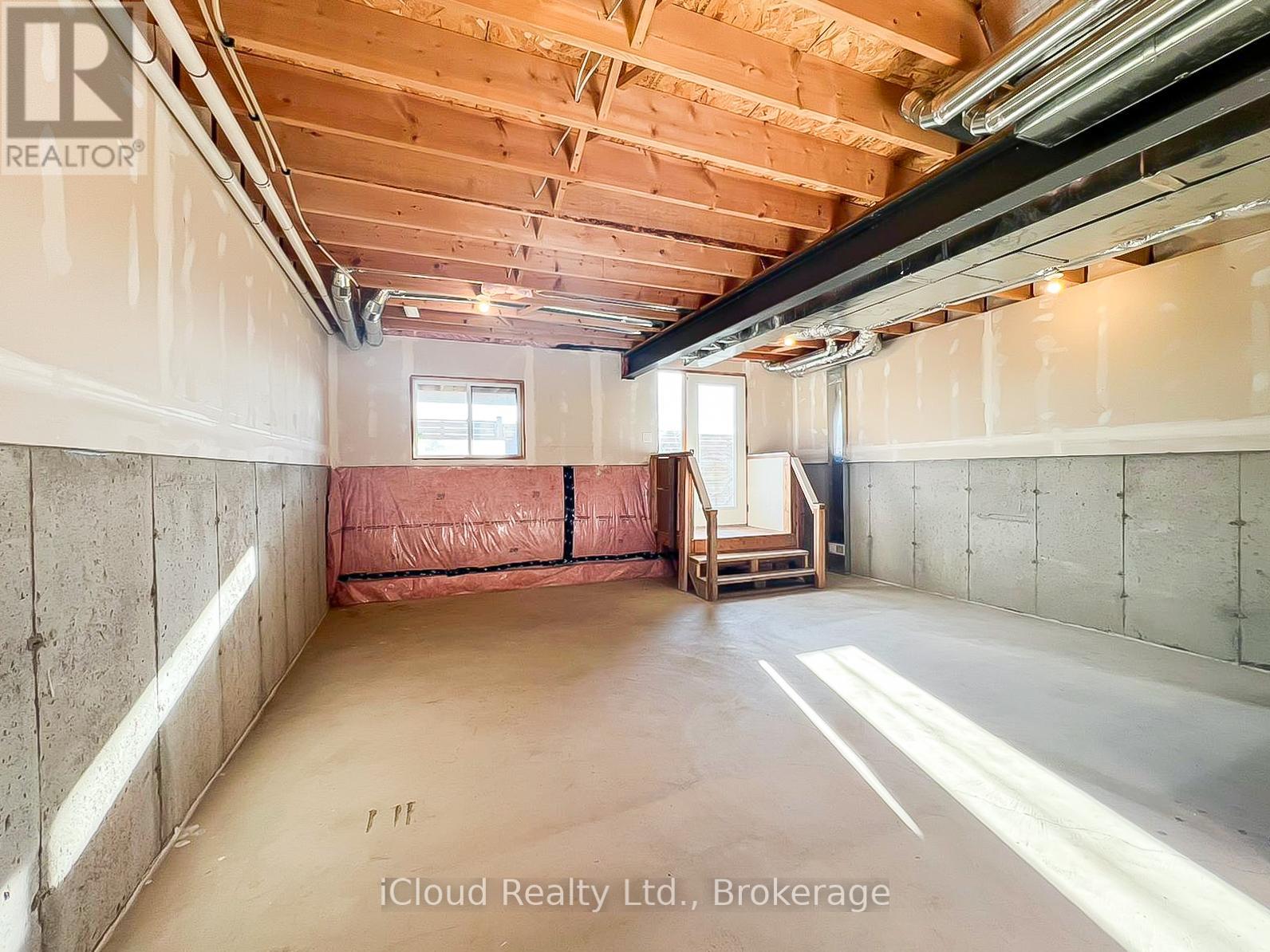 44 - 811 Sarnia Road, London North, Ontario L6H 0K3 - Photo 36 - X12480657