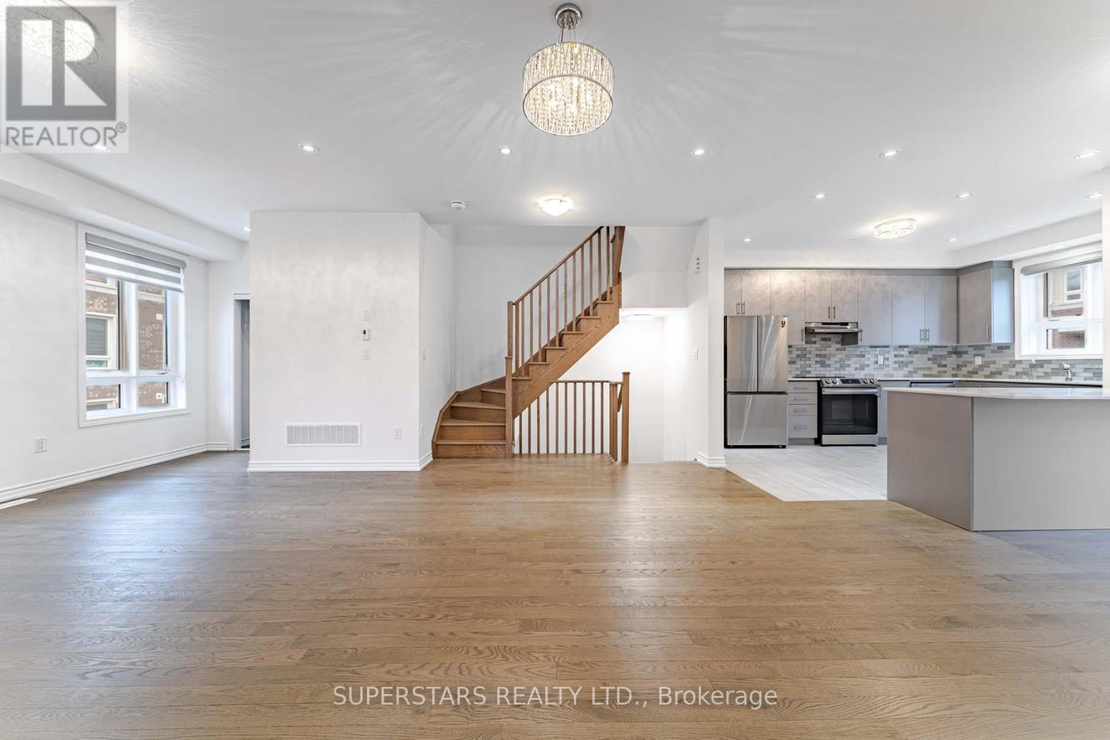 63 Massachusetts Lane, Markham, Ontario  L6E 0V6 - Photo 10 - N12547980