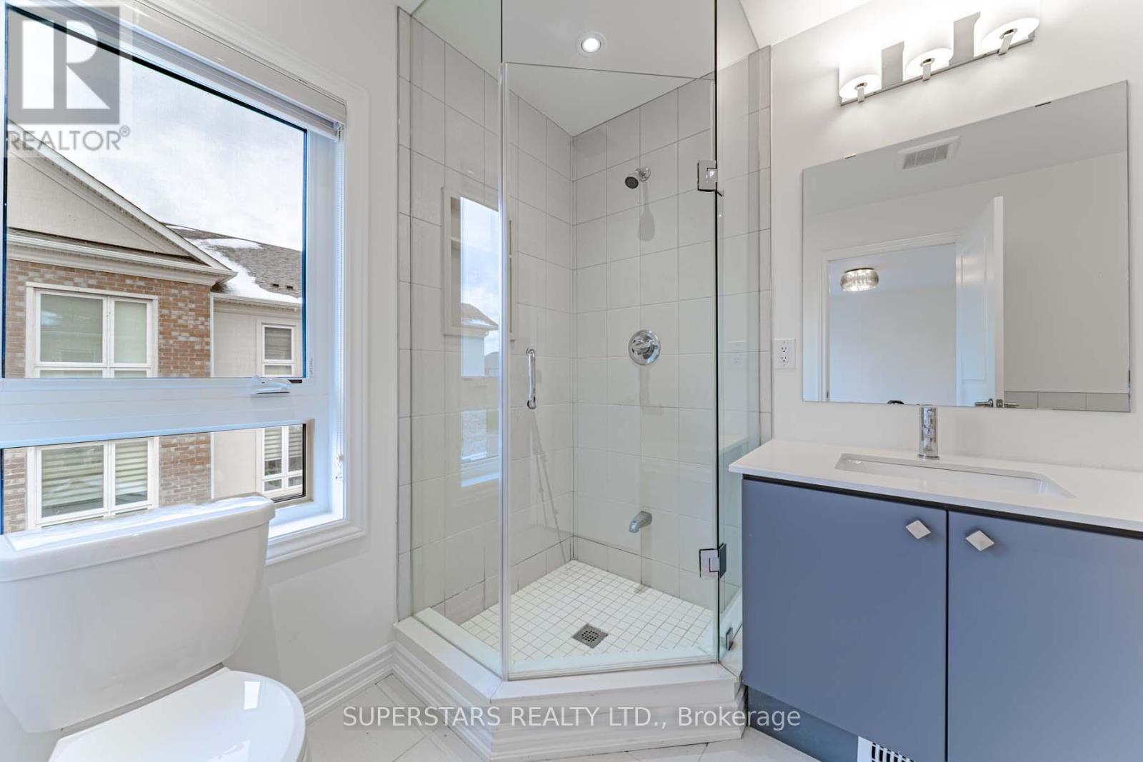 63 Massachusetts Lane, Markham, Ontario  L6E 0V6 - Photo 15 - N12547980