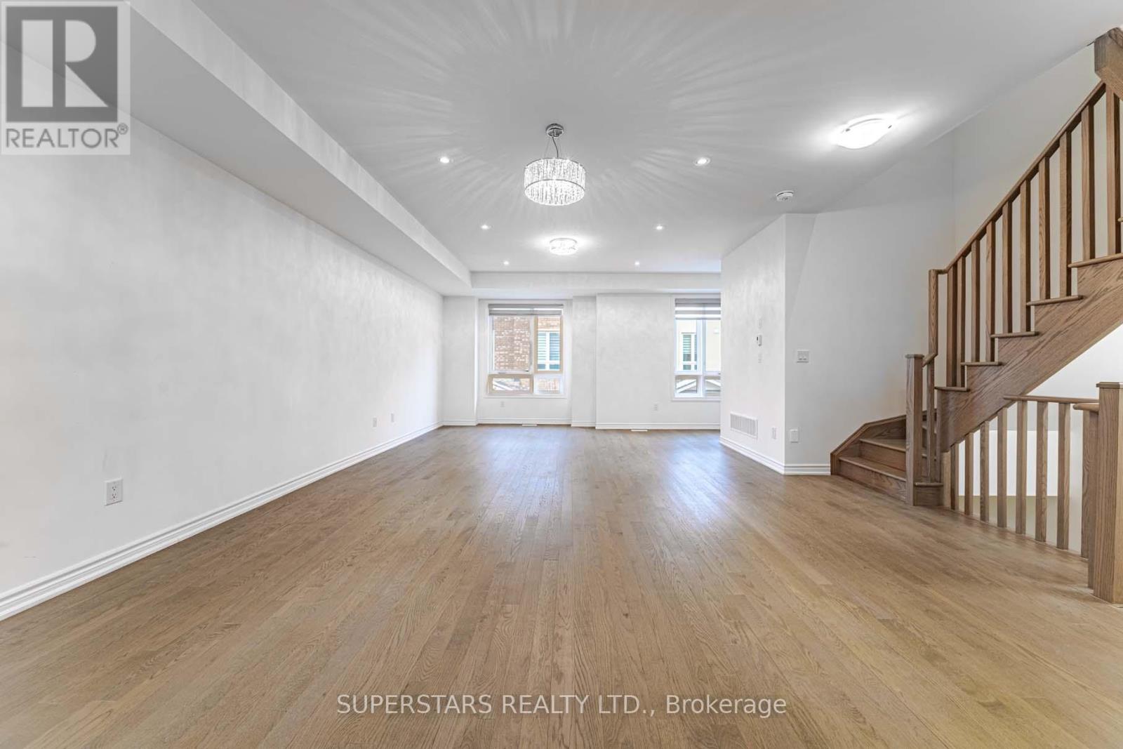 63 Massachusetts Lane, Markham, Ontario  L6E 0V6 - Photo 2 - N12547980