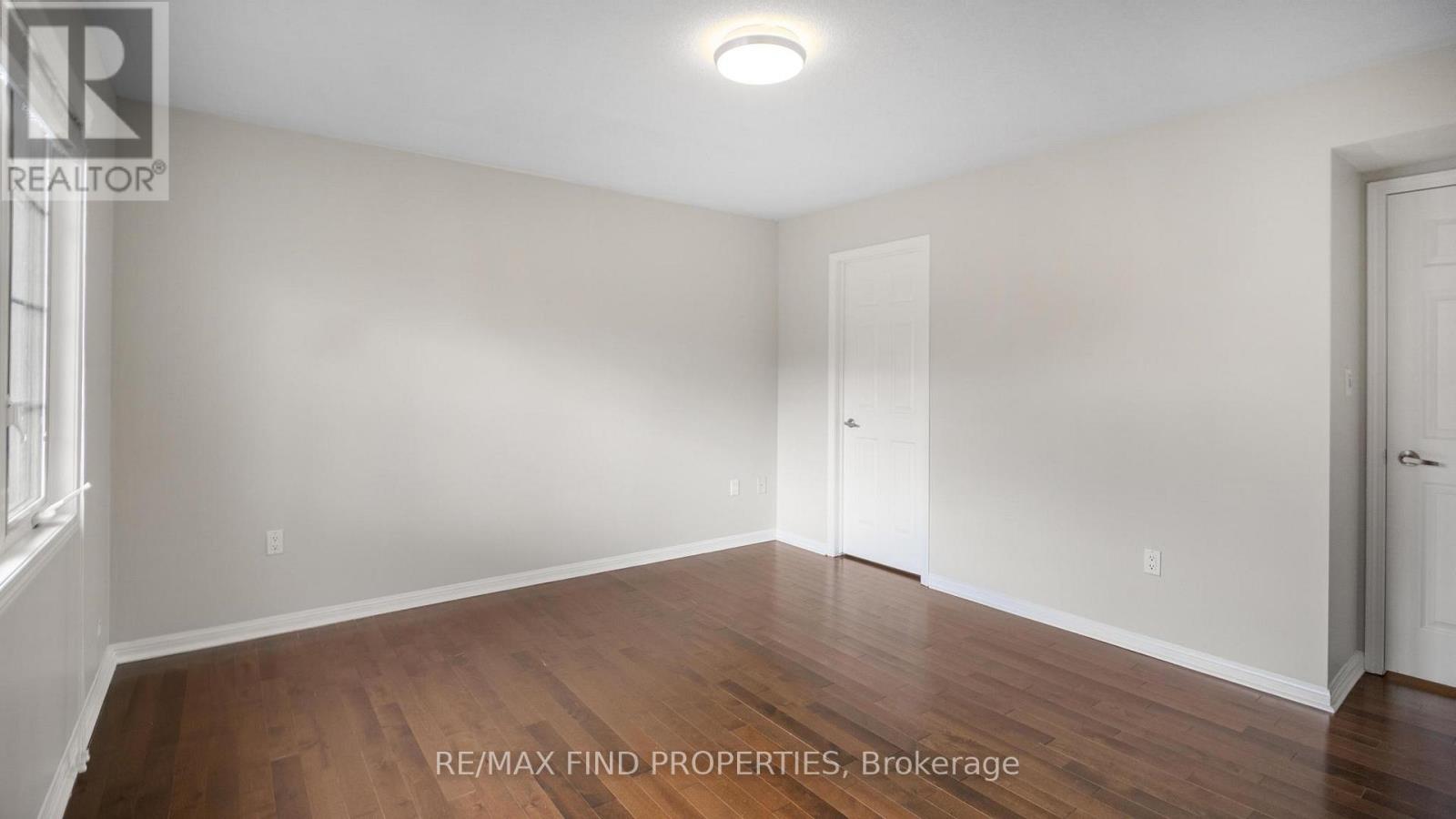 381 Ware Crescent, Milton, Ontario  L9T 0N2 - Photo 23 - W12547976