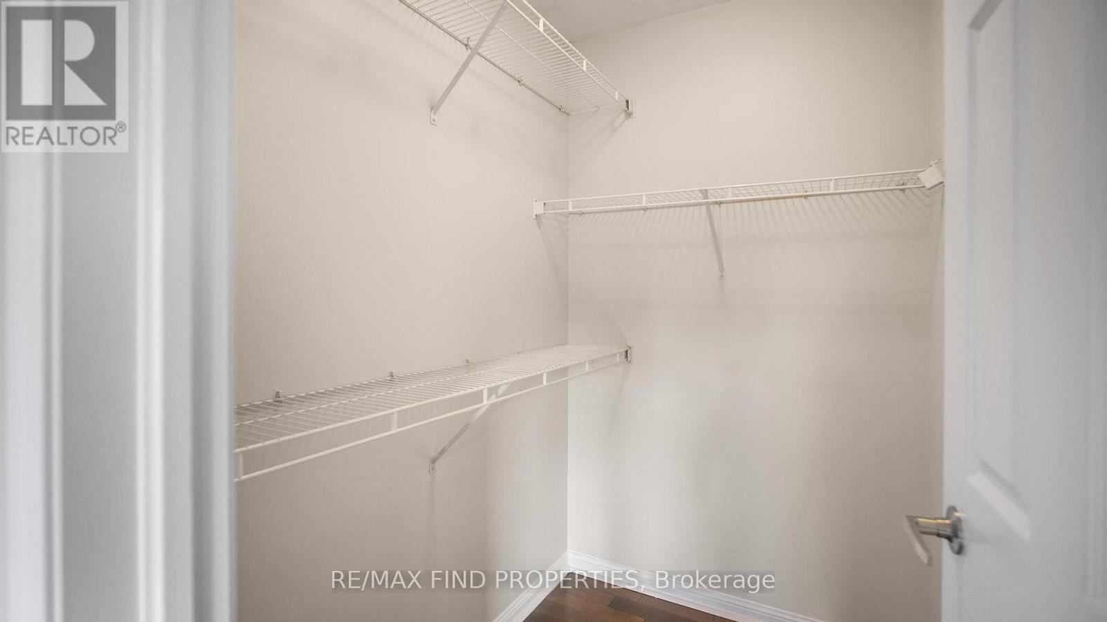 381 Ware Crescent, Milton, Ontario  L9T 0N2 - Photo 24 - W12547976