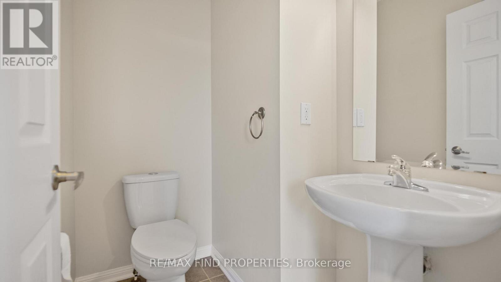 381 Ware Crescent, Milton, Ontario  L9T 0N2 - Photo 35 - W12547976