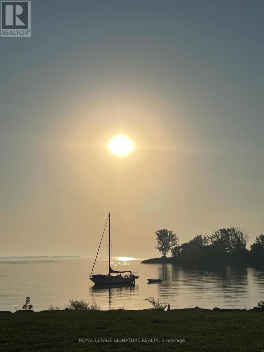 3307 - 1 Palace Pier Court, Toronto, Ontario  M8V 3W9 - Photo 14 - W12547978