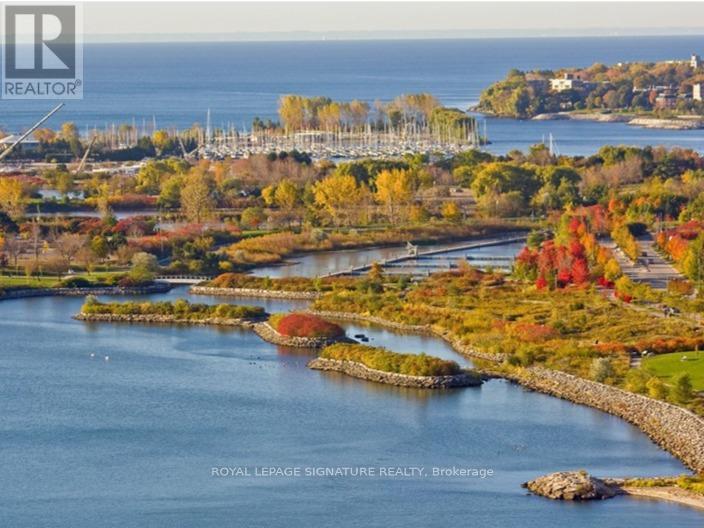 3307 - 1 Palace Pier Court, Toronto, Ontario  M8V 3W9 - Photo 15 - W12547978