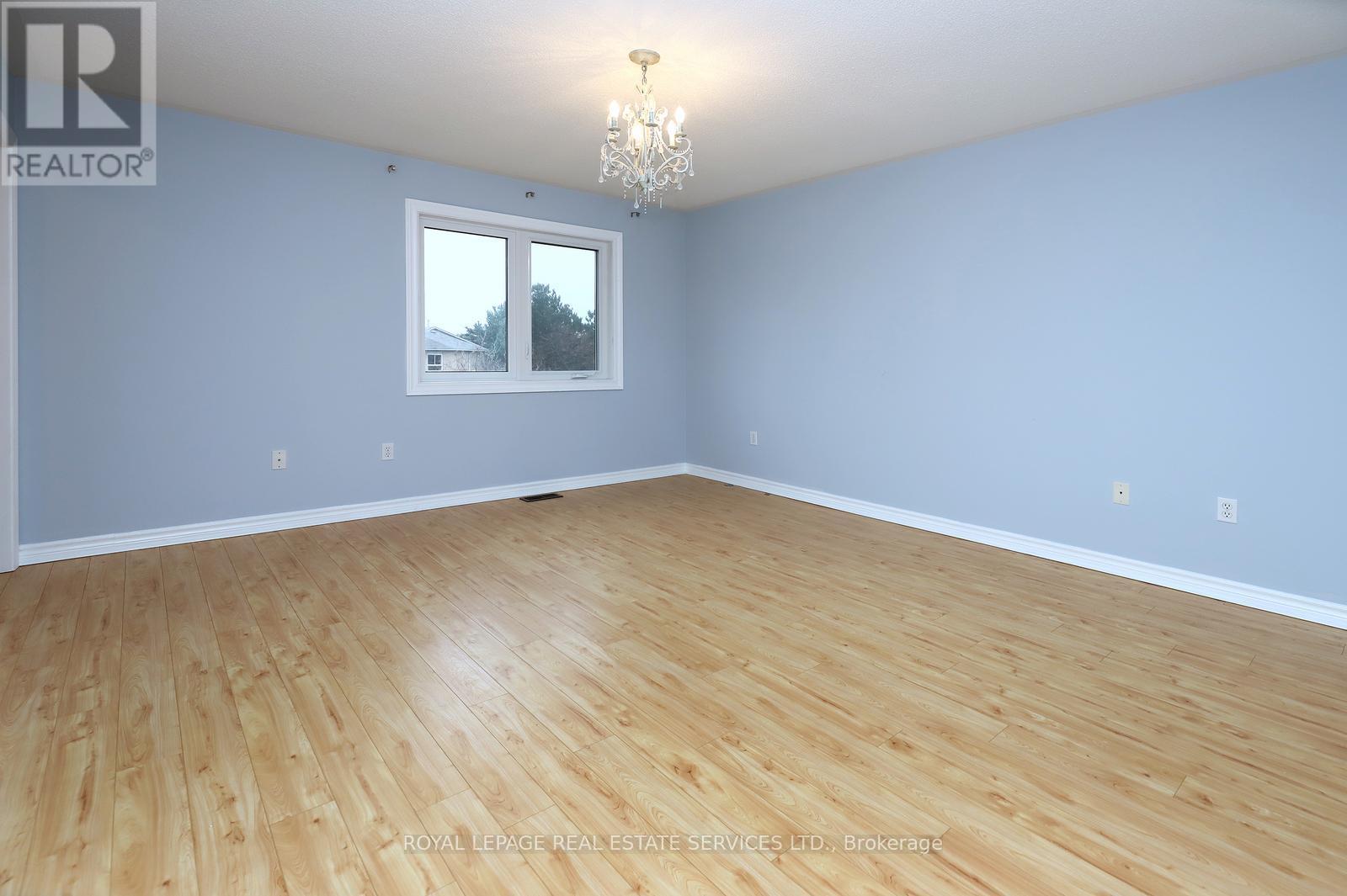 384 Riverstone Drive, Oakville, Ontario  L6H 7M4 - Photo 17 - W12547982