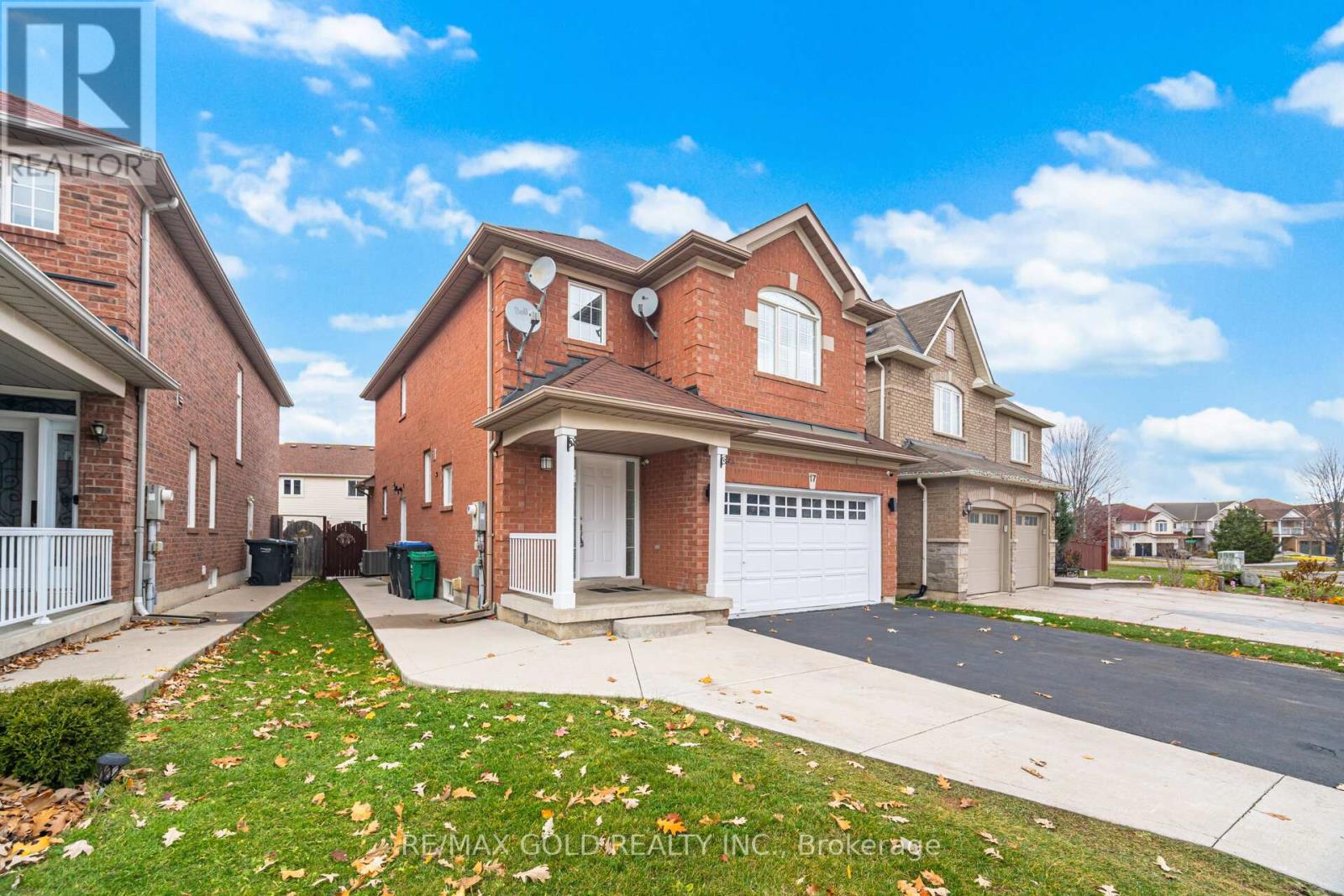 17 Binder Twine Trail, Brampton, Ontario  L6X 4R2 - Photo 6 - W12547988