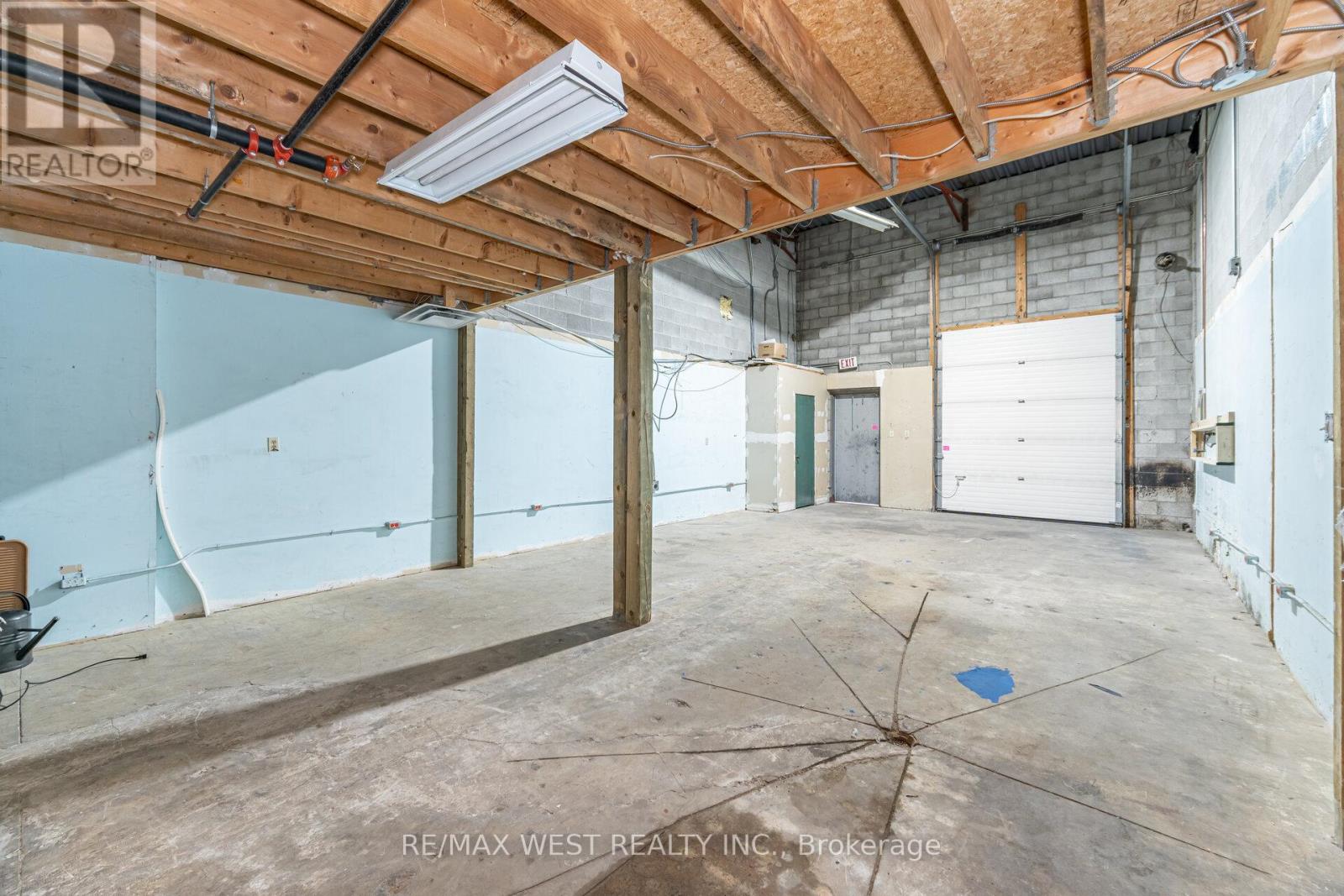 29 - 2565 Steeles Avenue E, Brampton, Ontario  L6T 4L6 - Photo 38 - W12547996