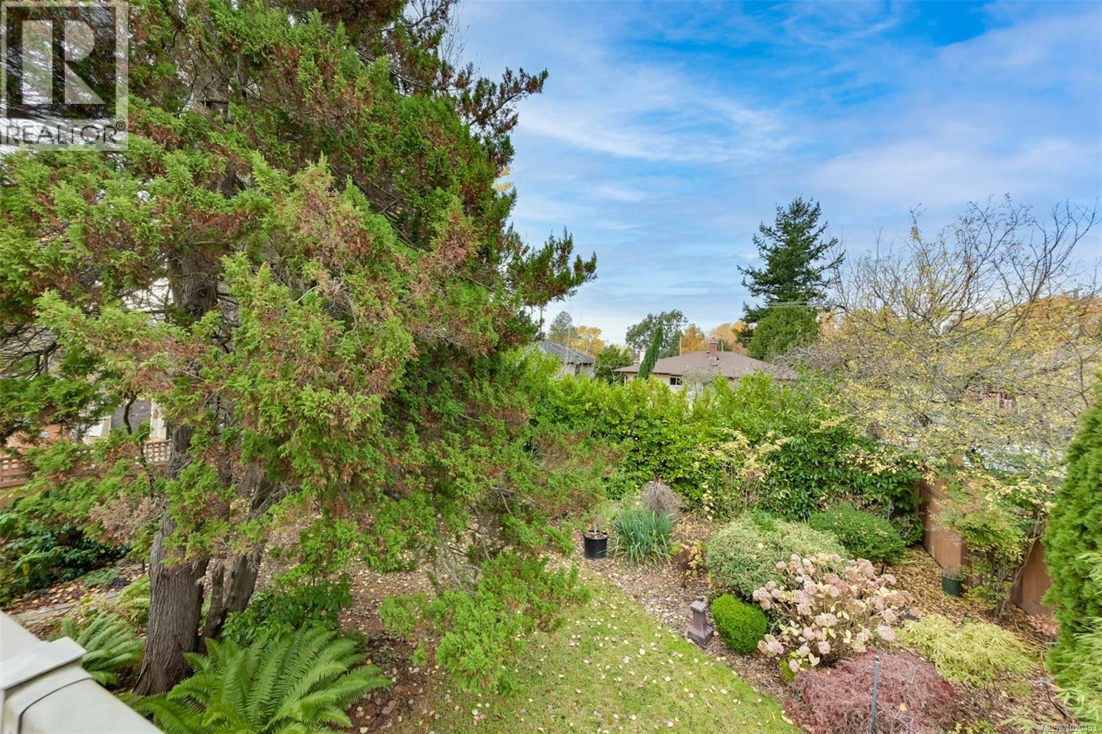 3312 Kingsley St, Saanich, British Columbia V8P 4J9 - Photo 26 - 1020493